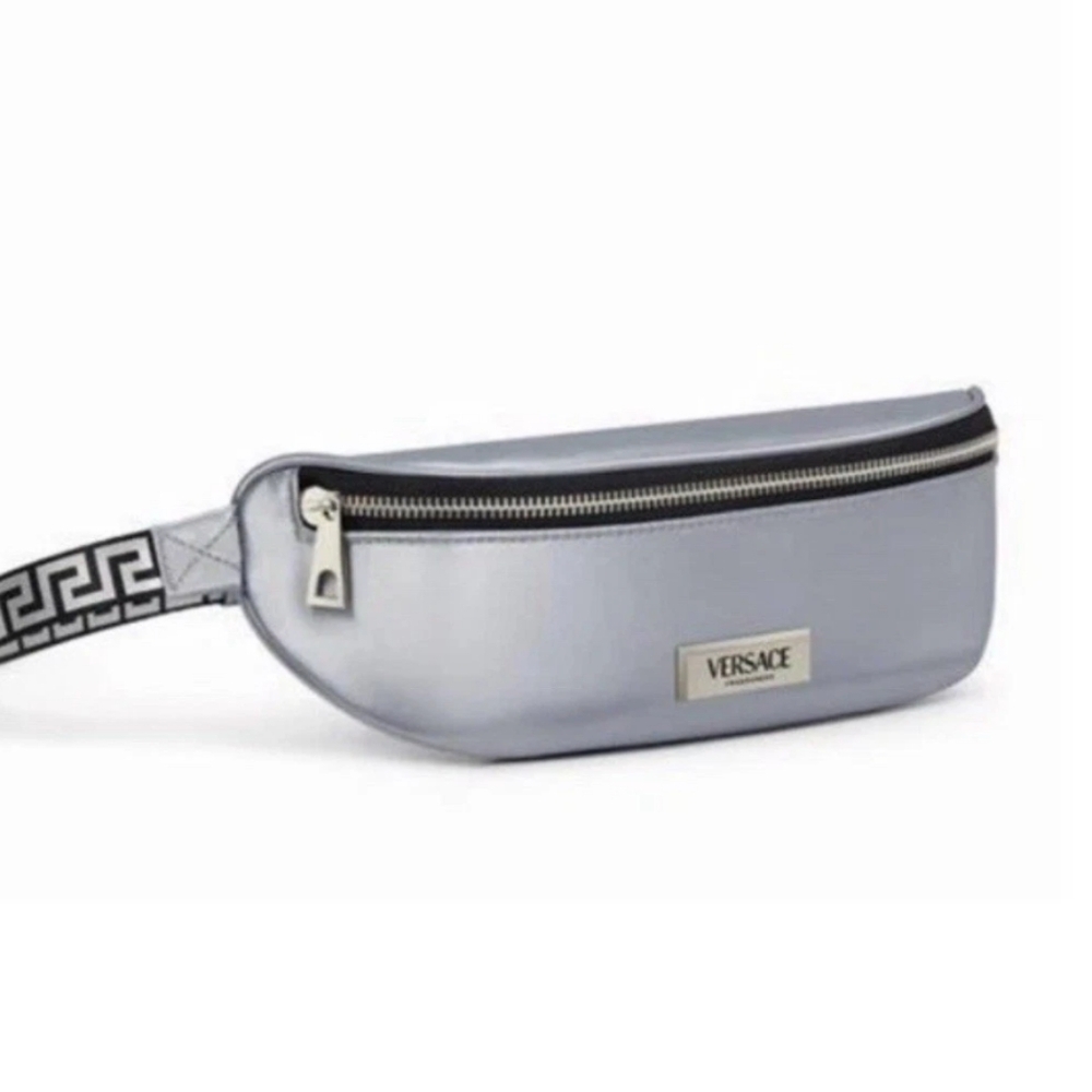 Versace Designer Silver Holiday Belt Bag Travel Pouch Fanny Pack w Dustbag